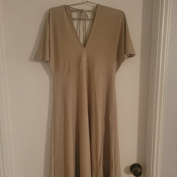 Midi dress - Picture 1 of 3